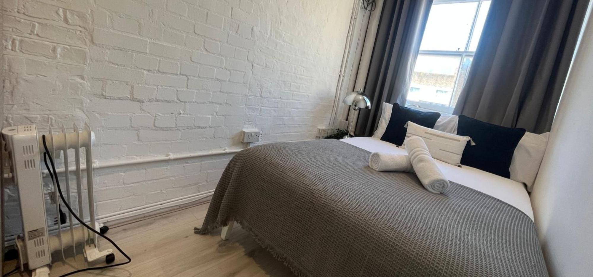 Nifty 2 Bedroom Flat In Goswell Rd Лондон Экстерьер фото